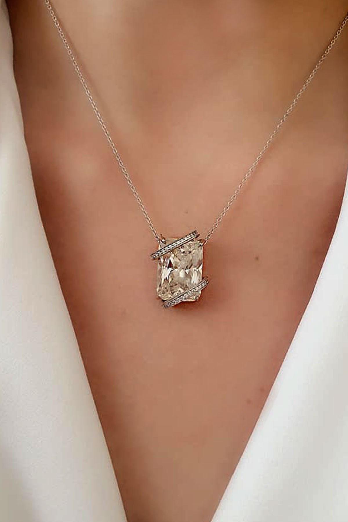 Oseshop Beyaz Diamond Taşlı 925 Ayar Kararmayan Forse Zincir Kadın Gümüş Kolye 45 cm