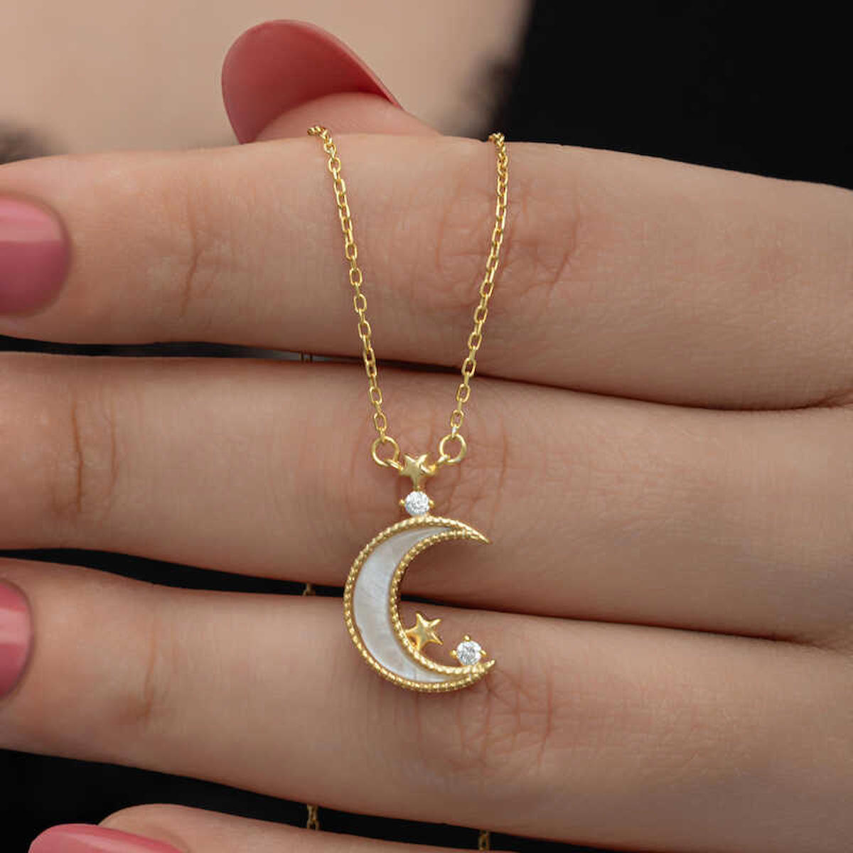Stillove Ay Yıldızlı Beyaz Taşlı 925 Ayar Altın Kaplama Kararmayan Forse Zincir Kadın Gümüş Kolye 45 cm