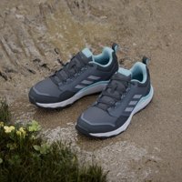 Adidas Tracerocker 2.0 IF5026 Ortopedik Bağcıklı Kadın Koşu Ayakkabısı Füme