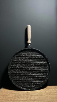 Bena Life Çift Taraflı Ahşap Saplı Döküm 35 cm Grill Tava Siyah