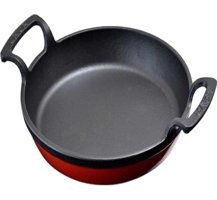 Lava Demir Saplı Döküm 20 cm Düz Tava Kırmızı