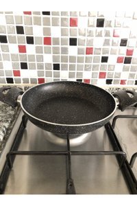 Avangard Plastik Saplı Alüminyum 22 cm Sahan Tava Siyah