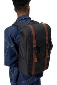 Tomtoc Vintpack TA1M1D1 15.6 inç Kumaş Su Geçirmez Sırt Laptop Çantası Siyah