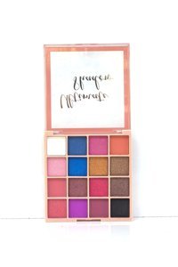 Ailey Cosmetics Angel Toz Işıltılı - Mat Far Paleti