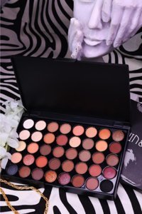 Ailey Cosmetics 40'lı Sedefli Jel-Toz Mat - Sedefli Palet Far Paleti