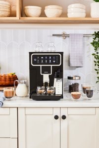 Karaca Coffeemaestro 1450 W Paslanmaz Çelik Tezgah Üstü Taşınabilir Tam Otomatik Espresso Makinesi Siyah