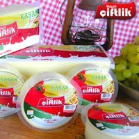 Küçük Çiftlik Tam Yağlı Taze Kaşar Peyniri 1 kg