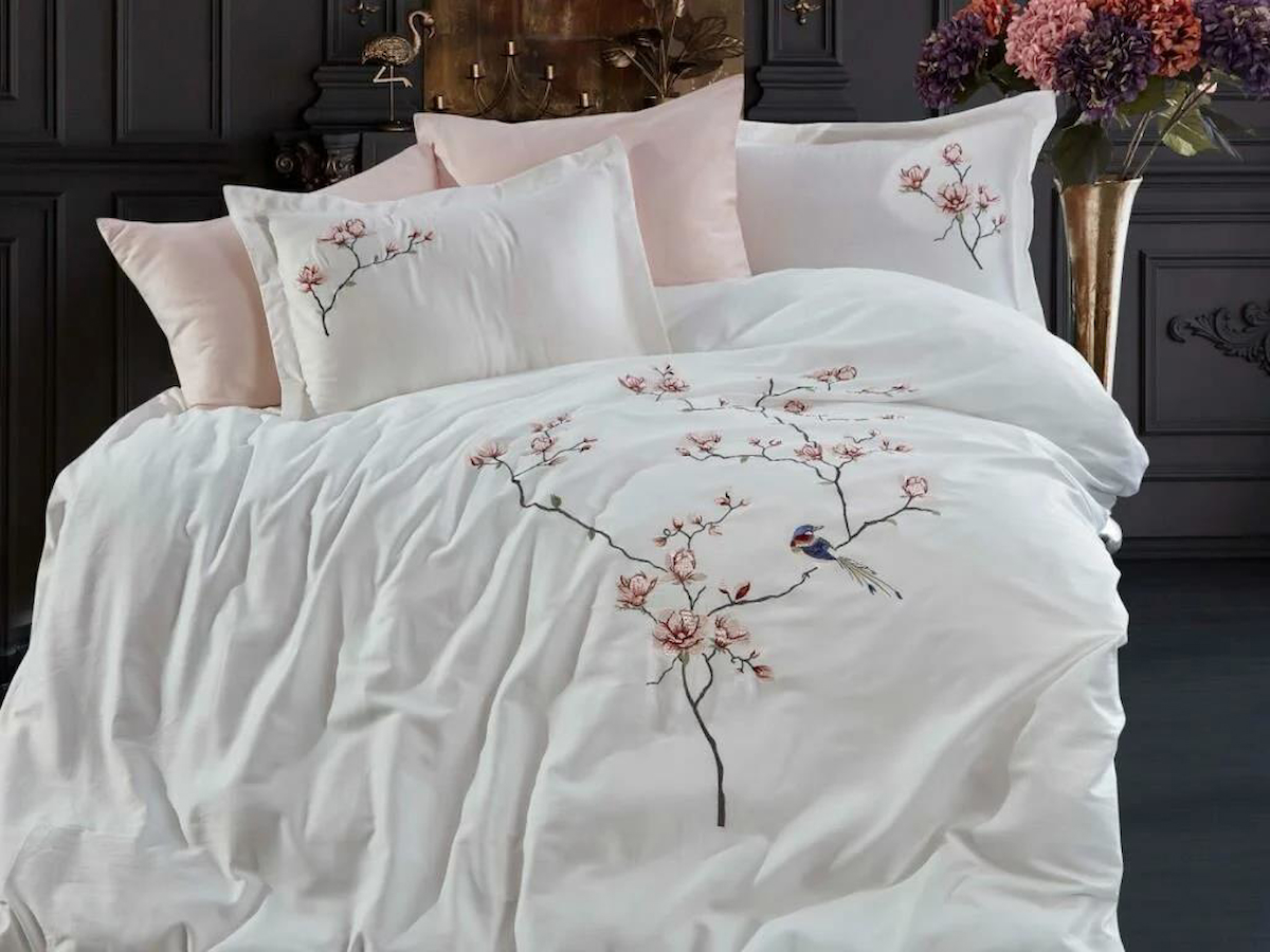 Dantela Hüma Pamuk Dört Mevsim 200x220 cm Çarşaflı Lastiksiz Nakışlı Çift Kişilik Nevresim Takımı Beyaz