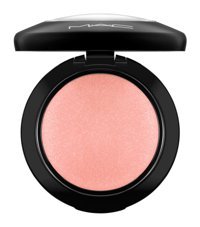 Mac New Romance Creating Light and Shiny Color Parlak Krem Allık