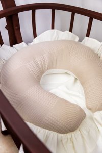 Babynest Fırfırlı Elyaf Sırt Destekli Yıkanabilir Kapiçino Emzirme Yastığı