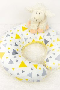 Babynest Üçgen Desen Elyaf Sırt Destekli Yıkanabilir Sarı Emzirme Yastığı