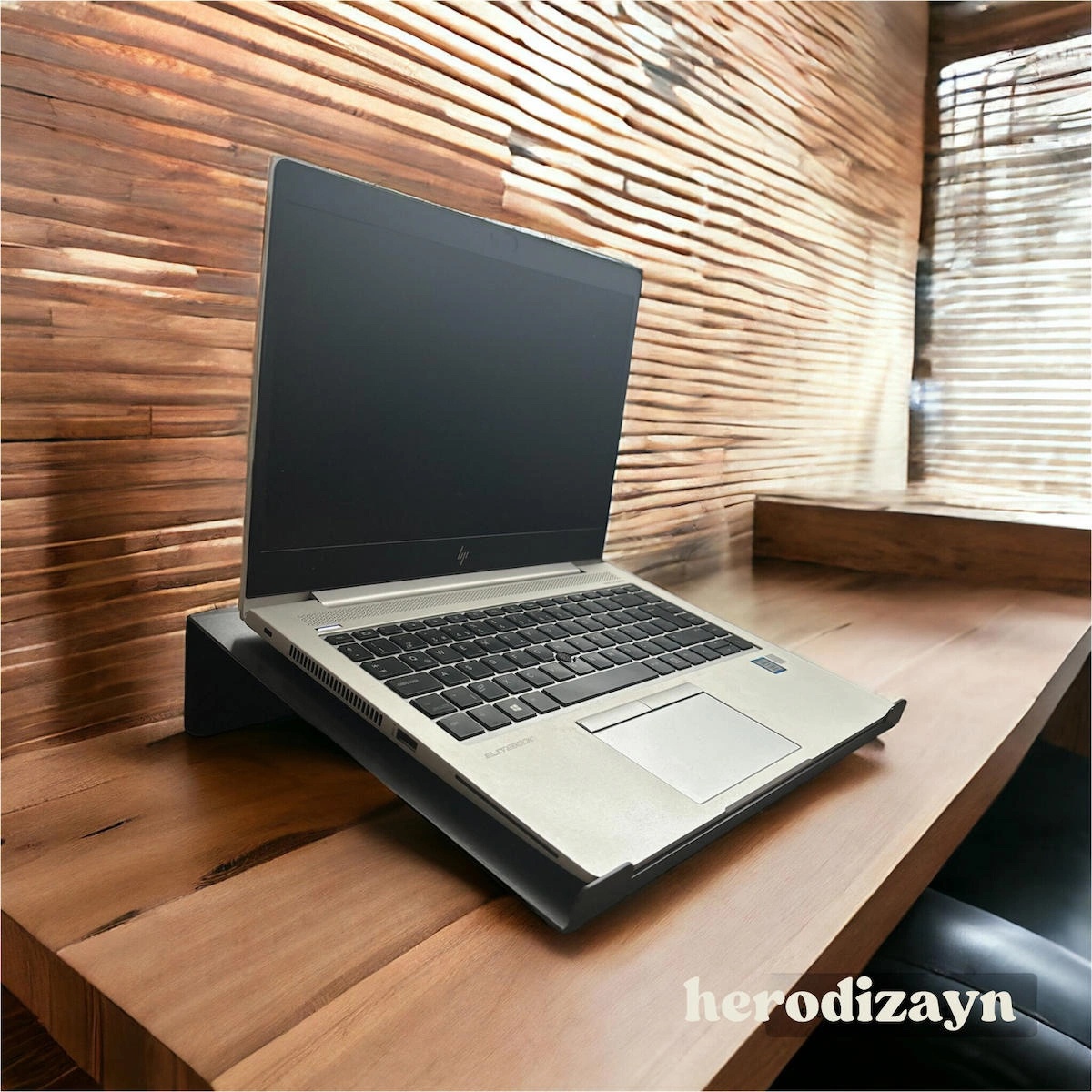 Hero Dizayn Taşınabilir Ayaklı Laptop Standı