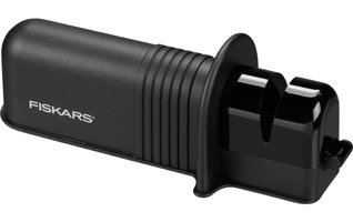 Fiskars Açılı Sürmene Çelik Seramik Siyah Bıçak Bileyici