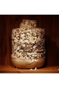 Van Yöresel Ürünleri Toprak Altı Van Otlu İnek Peyniri 1 kg
