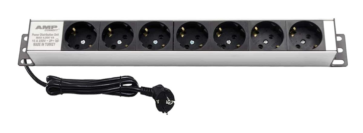 Amp Connect Topraklı 7'li 1.5 m Grup Priz Siyah