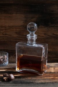 Glamis Milas Kapaklı Cam Sürahi 750 ml
