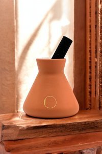 Ojijo London Seramik Pot Çubuklu Amber Çiçeği Oda Kokusu 200 ml