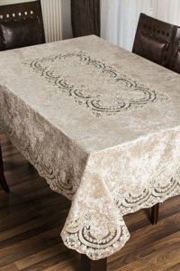 Almila Home Güpürlü Kadife 160x220 cm Dikdörtgen Masa Örtüsü Bej