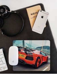 WuW Kırmızı Spor Araba 22x18 cm S Mousepad Çok Renkli