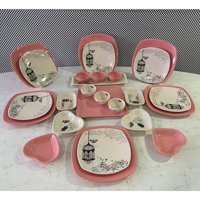 Keramika Retro Kalp-Kare Desenli 38 Parça 6 Kişilik Seramik Kahvaltı Takımı Beyaz-Pembe