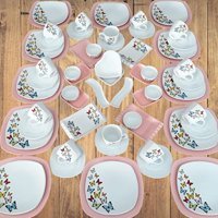 Keramika Kelebek Desenli 66 Parça 12 Kişilik Seramik Kahvaltı Takımı Beyaz-Pembe