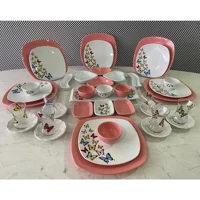 Keramika Dance Of Butterfly Kare Desenli 40 Parça 6 Kişilik Seramik Kahvaltı Takımı Beyaz-Pembe