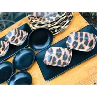 Keramika Leopar Kare Desenli 16 Parça 6 Kişilik Seramik Kahvaltı Takımı Çok Renkli