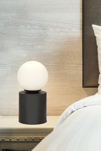 Apliqa Kiram Siyah Gece Retro Tekli Metal Tek Ayak Abajur Siyah