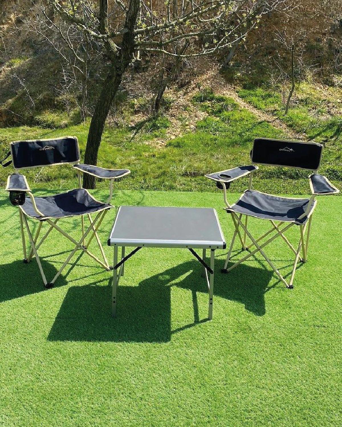 Nurgaz 60 x 55 cm Çantalı Dikdörtgen Alüminyum Katlanır Kamp Masası Gri + 2 Adet Sandalye