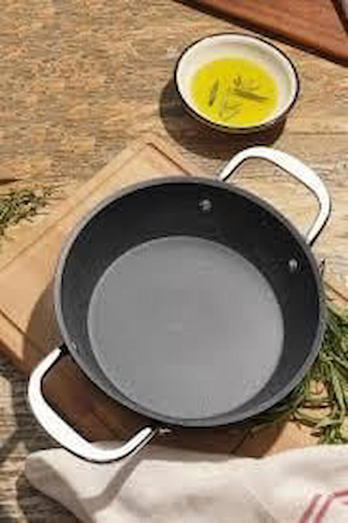 Saflon Titanyum 24 cm Tava