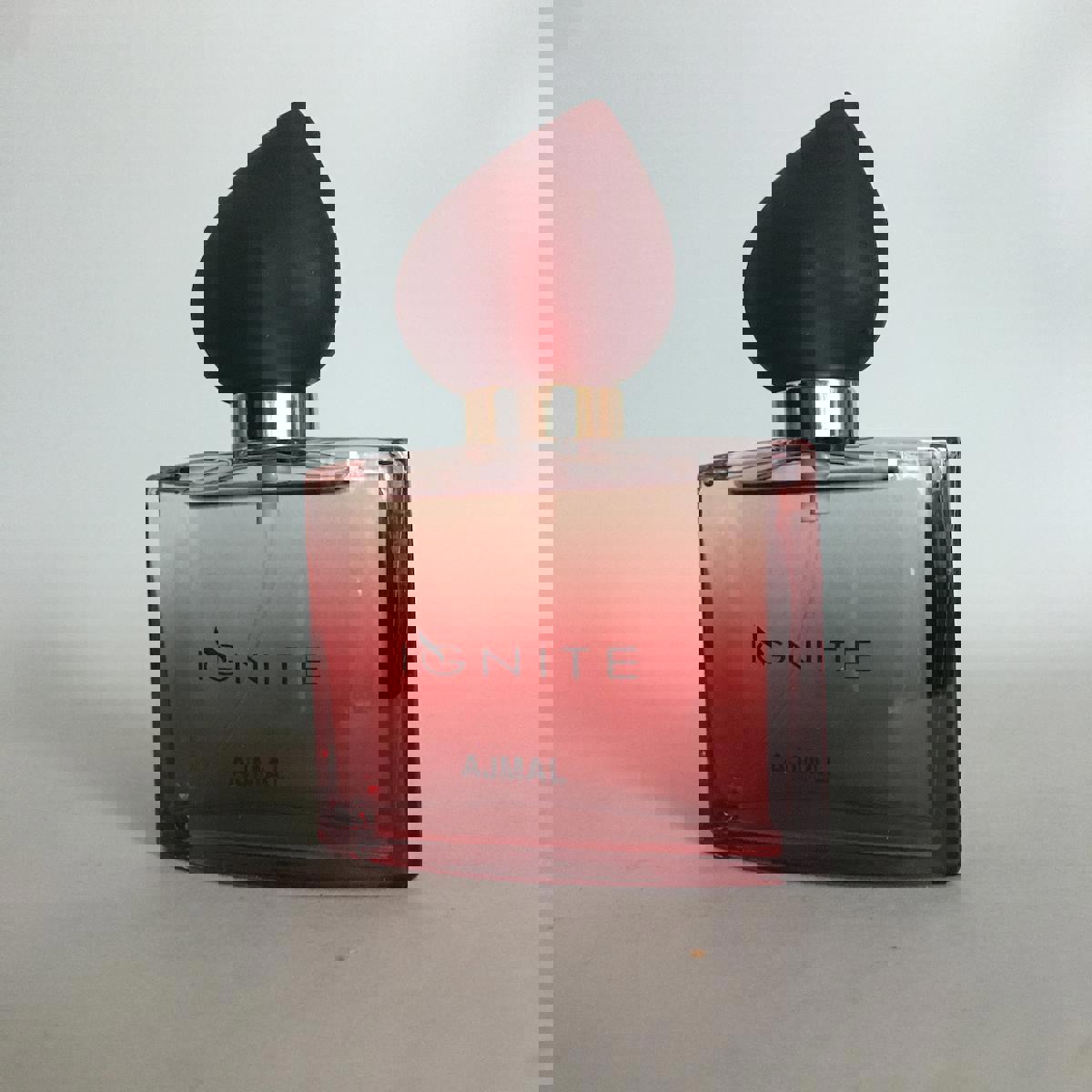 Ajmal Ignite EDP Çiçeksi-Odunsu Kadın Parfüm 50 ml