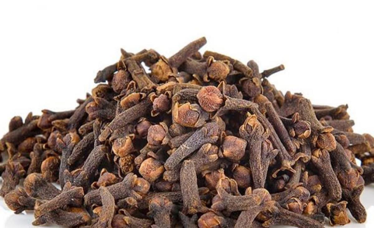 Urfalıoğlu Glutensiz Karanfil Tane 100 gr