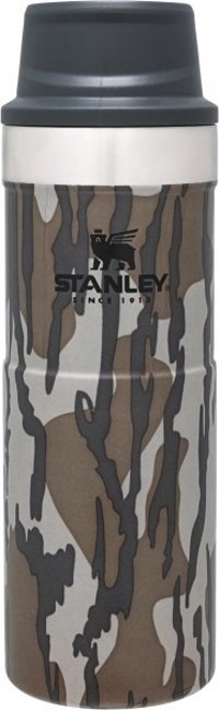 Stanley Classic Trigger-Action Travel Paslanmaz Çelik 470 ml Bardak Termos Kahverengi