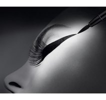 L'oréal Paris Superstar Mat Siyah Kalın Uçlu Kalem Eyeliner