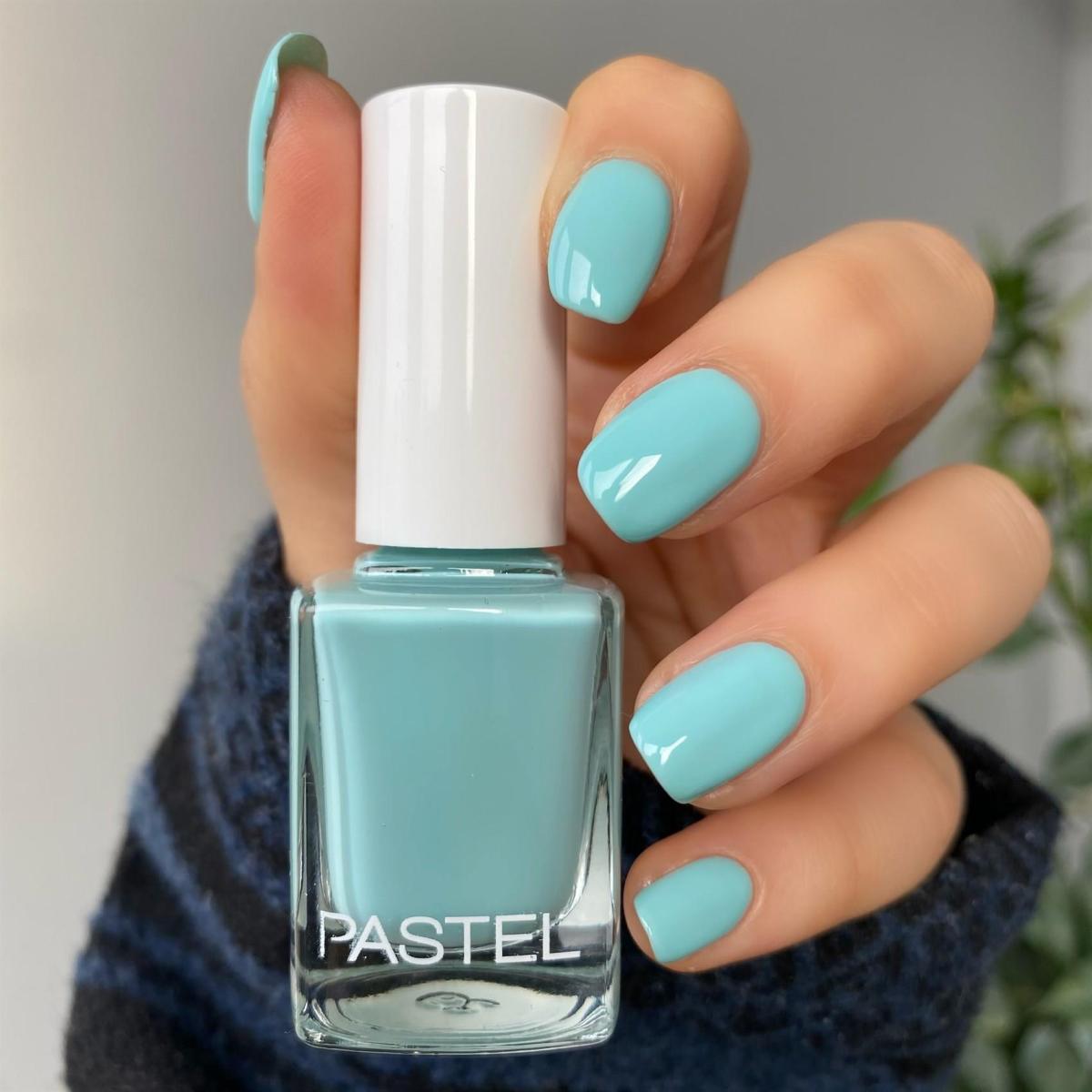 Pastel 313 Su Yeşili Parlak Oje