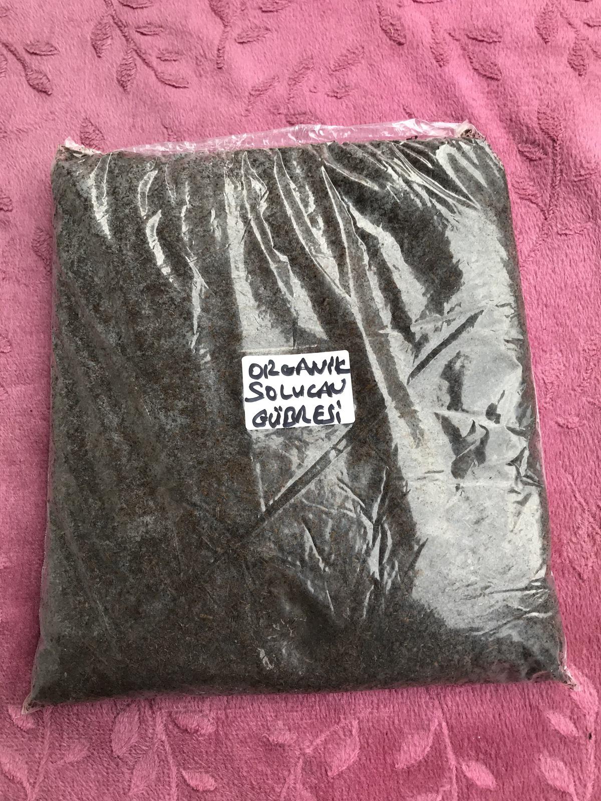 Karahasanoğlu Tarım Solucan Solucan Organik Toprak Toz Gübre 2 kg