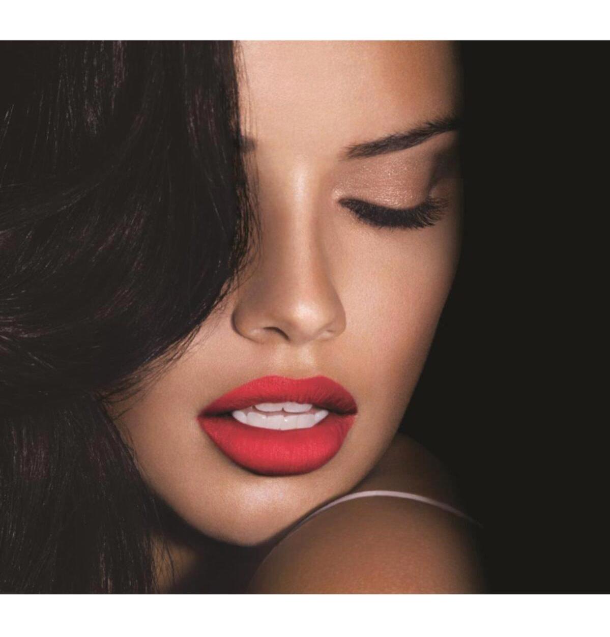 Maybelline New York Colorsensational Mat Krem Lipstick Ruj
