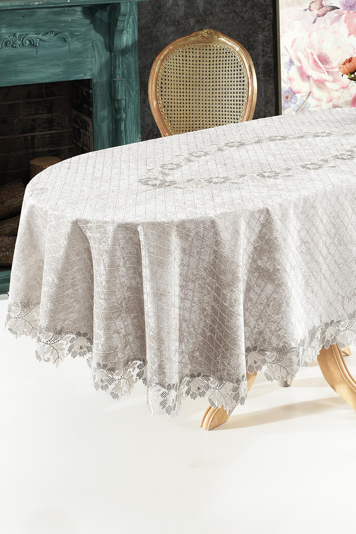 Evlen Home Kadife 220 x 160 cm Oval Masa Örtüsü Bej