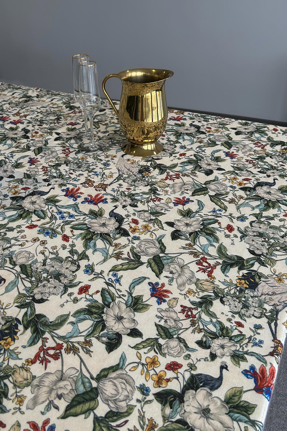 Sertex Home Polyester 160 x 160 cm Kare Masa Örtüsü Krem