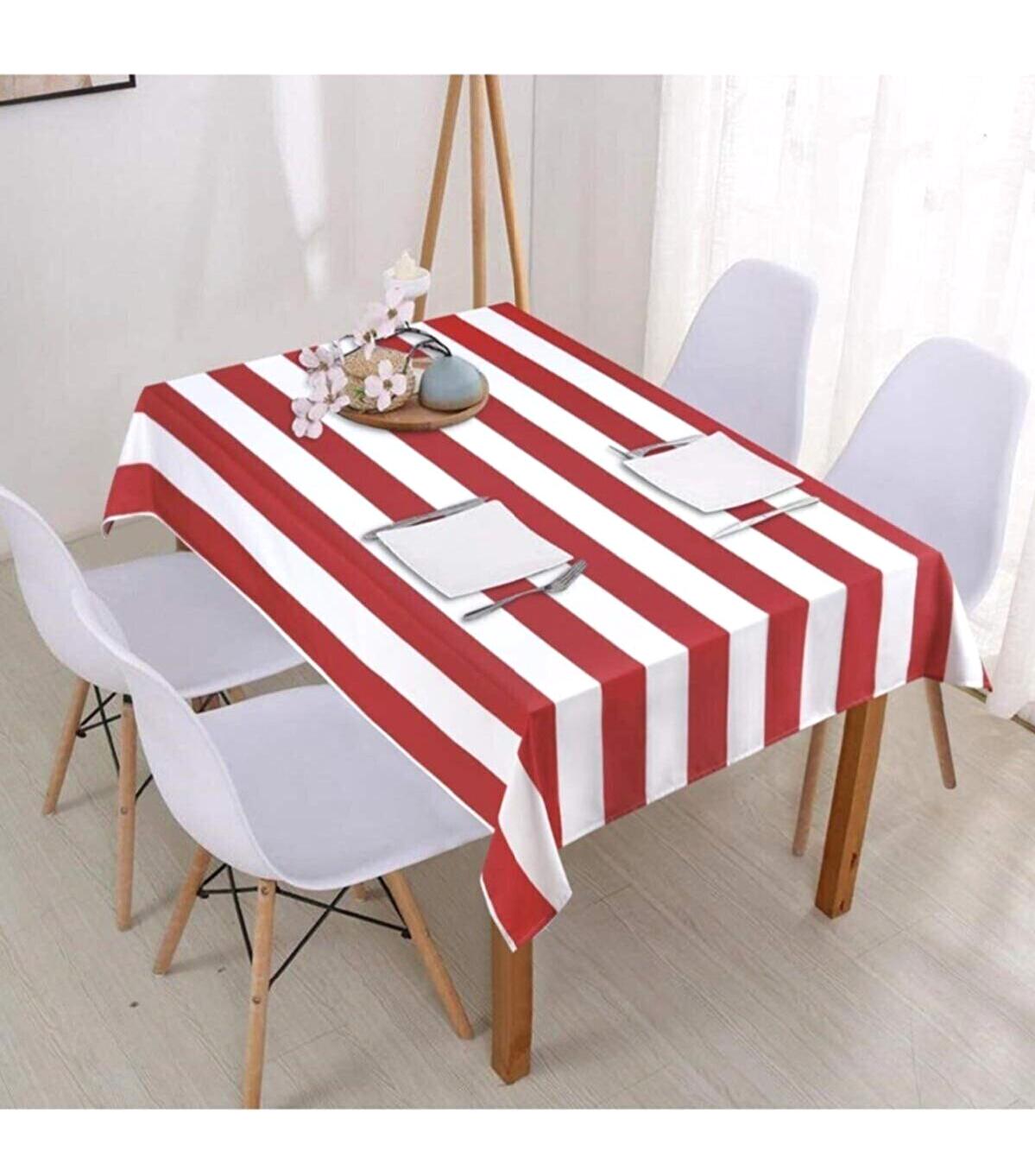 Zeren Home 140 x 220 cm Dertsiz Masa Örtüsü Beyaz-Kırmızı