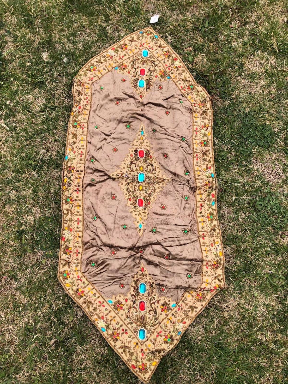 Hasyılmaz Kadife 120 x 50 cm Masa Örtüsü Çok Renkli