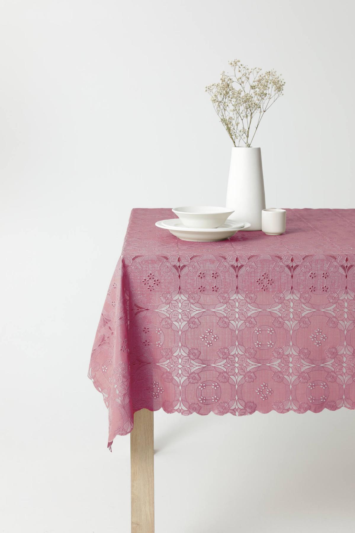 Favora PVC 110 x 140 cm Dikdörtgen Masa Örtüsü Gül Kurusu
