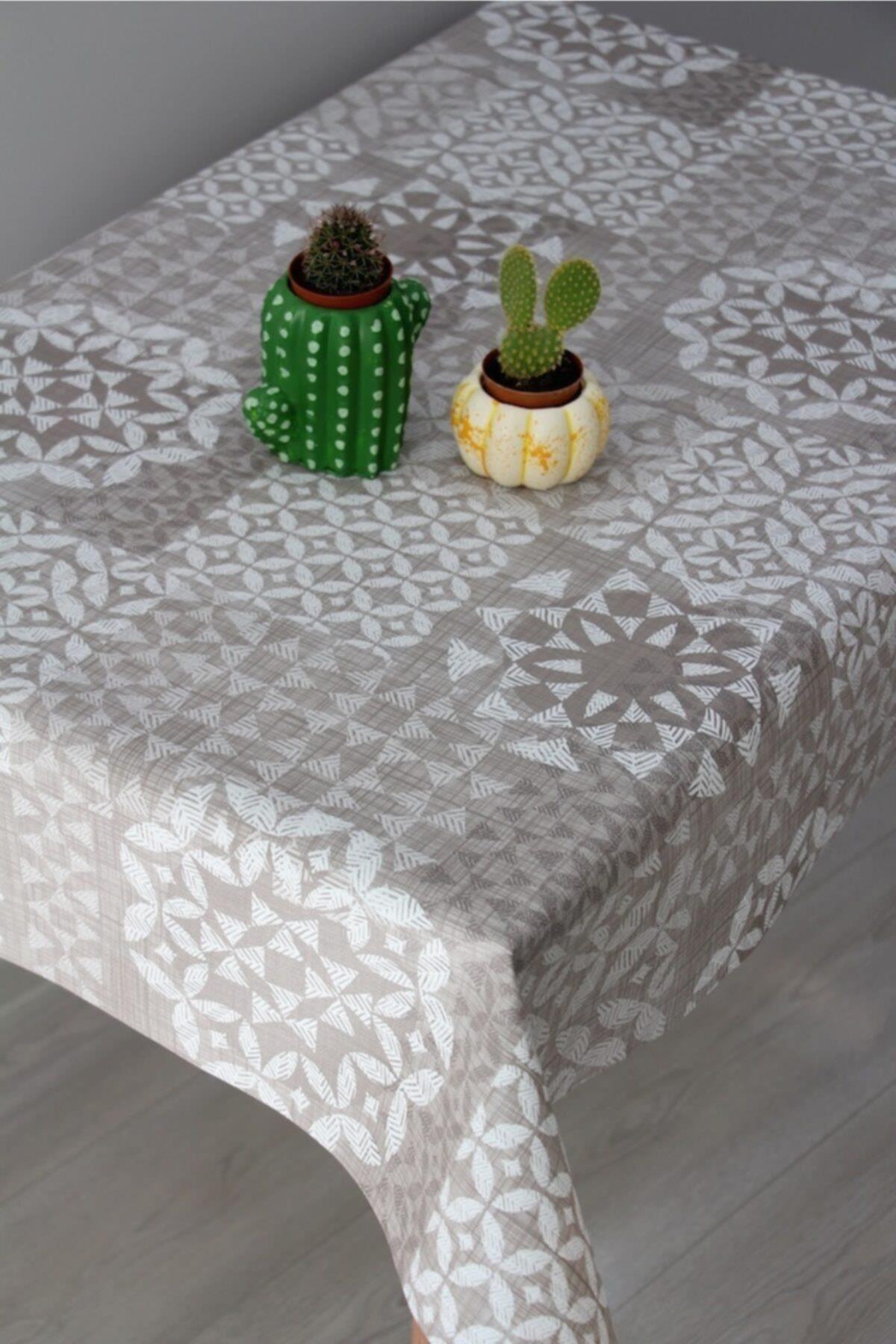 Dede Ev Tekstil PVC 140 x 220 cm Dertsiz Dikdörtgen Masa Örtüsü Sütlü Kahve