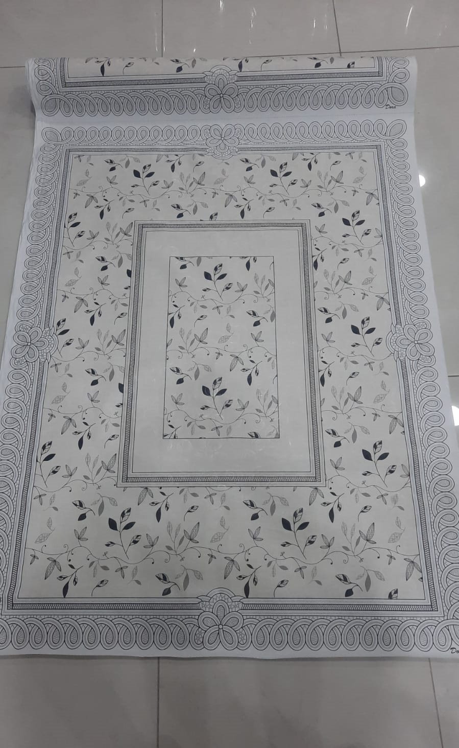Dora 120 x 155 cm Masa Örtüsü Krem