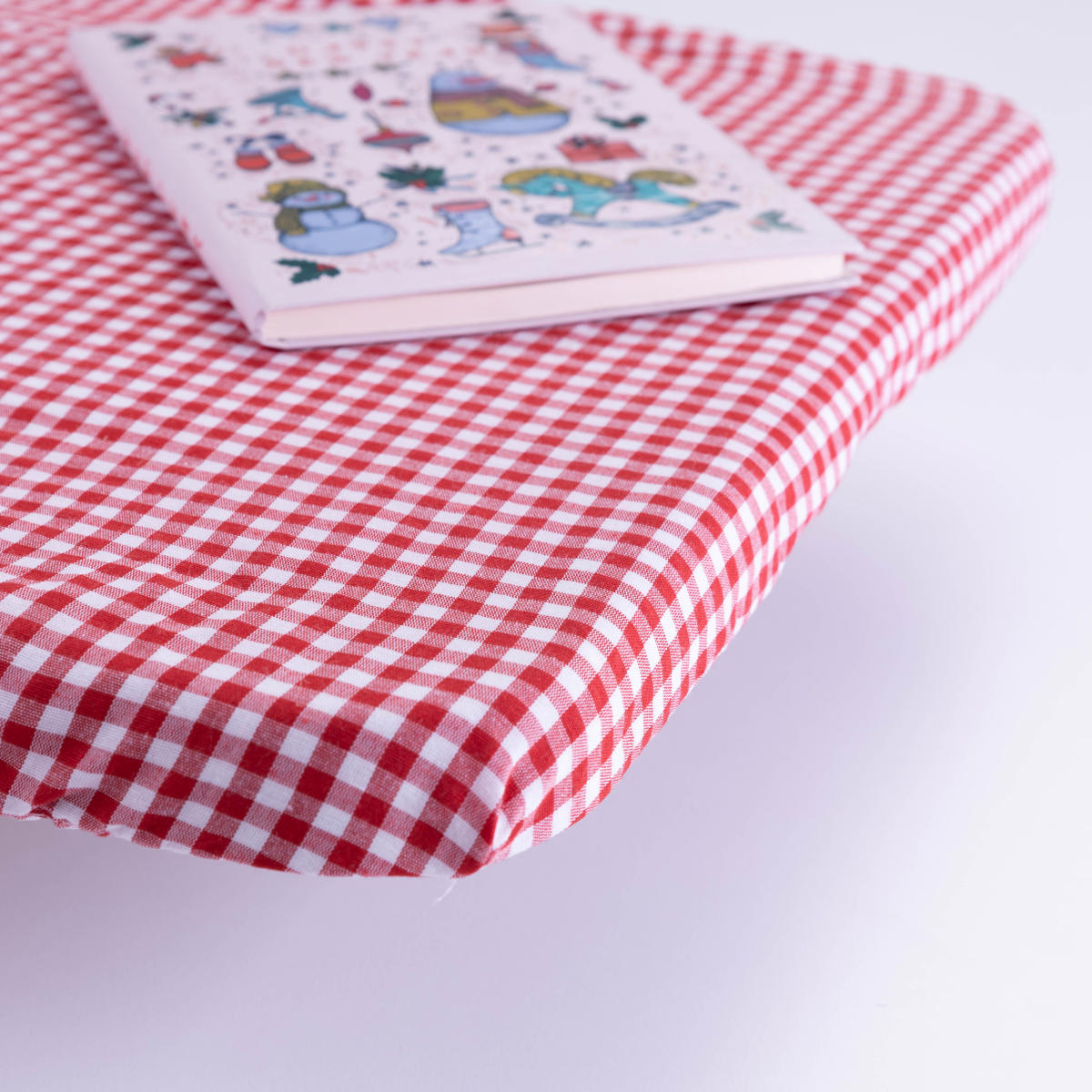 Bimotif Kumaş 110 x 40 cm Dikdörtgen Masa Örtüsü Kırmızı