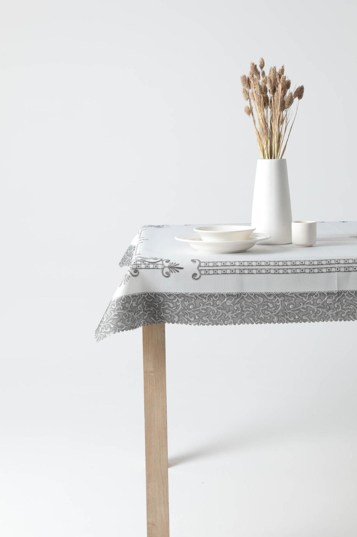 Favora Polyester 120 x 150 cm Dertsiz Dikdörtgen Masa Örtüsü Gri