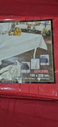 Jumbo 160 x 220 cm Masa Örtüsü Krem