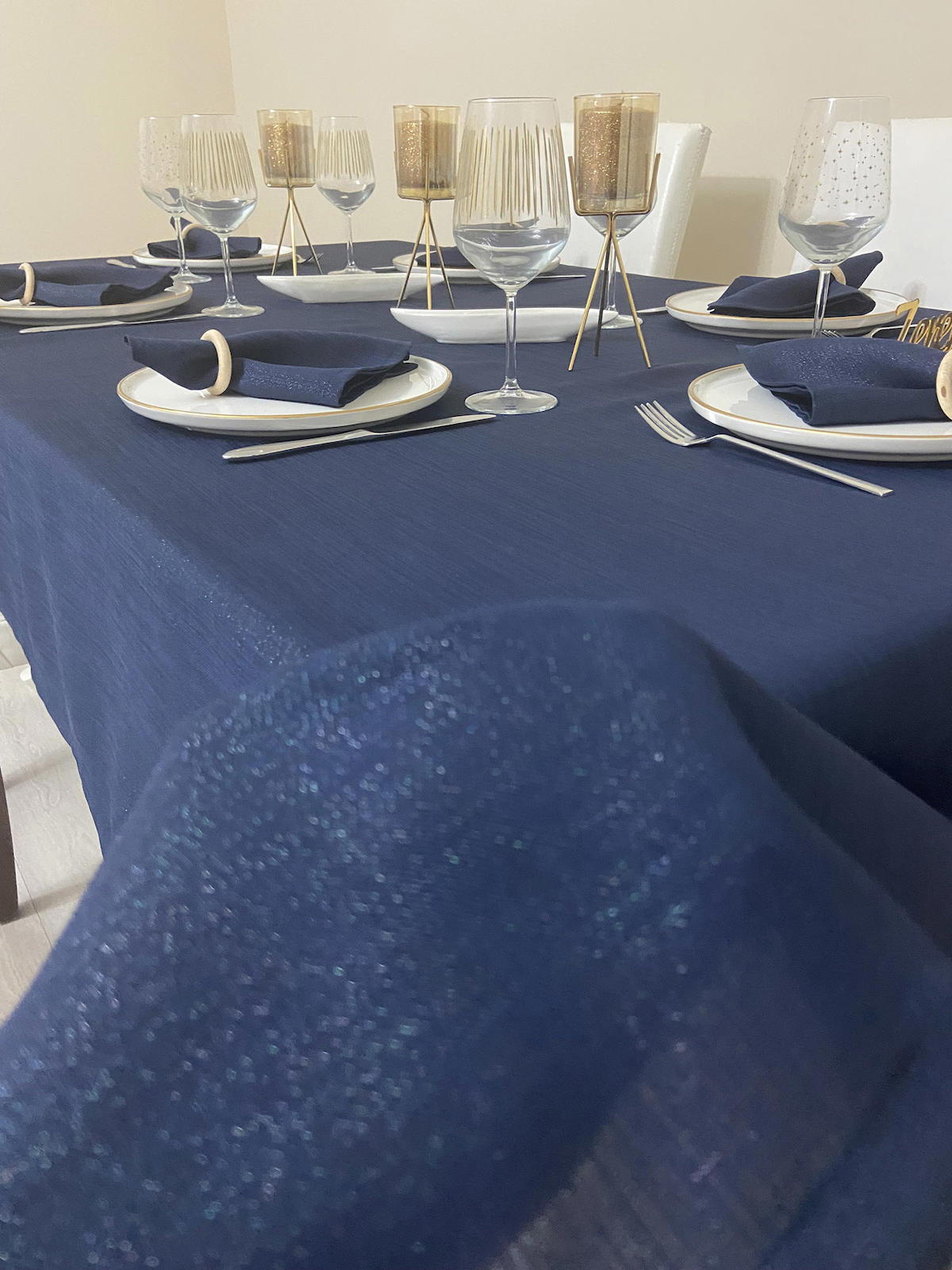 Zeren Home Polyester 150 x 260 cm Dertsiz Dikdörtgen Masa Örtüsü Lacivert