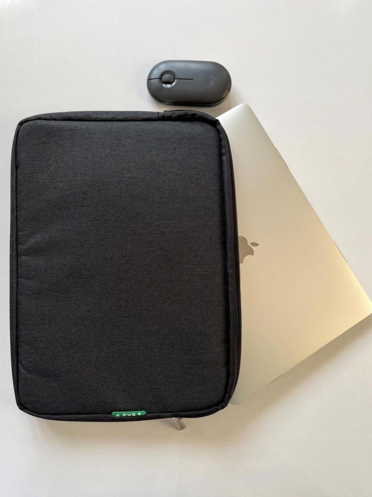 Eye EVA Su Geçirmez Laptop El Çantası Siyah