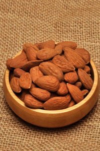 Açık Kabuksuz Çiğ Badem İçi 400 gr